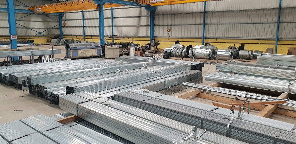 Galvanizli sac üretim ve tedarik — Zeybek Metal